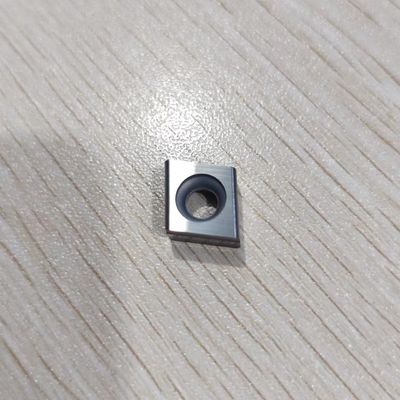 قیمت خوب اینسرت فرزکاری کاربید K40 335.18-1005T-M10 برای فرزکاری فولاد ساختاری 2800 TRS آنلاین